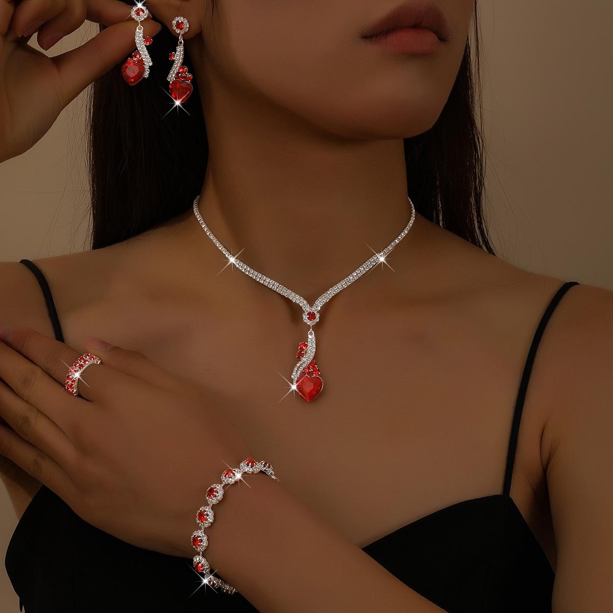 

2026 European and American High-end Gemstone Love Fashion Luxury Dinner Style Earrings Necklace Two-piece Jewelry Set 45CM