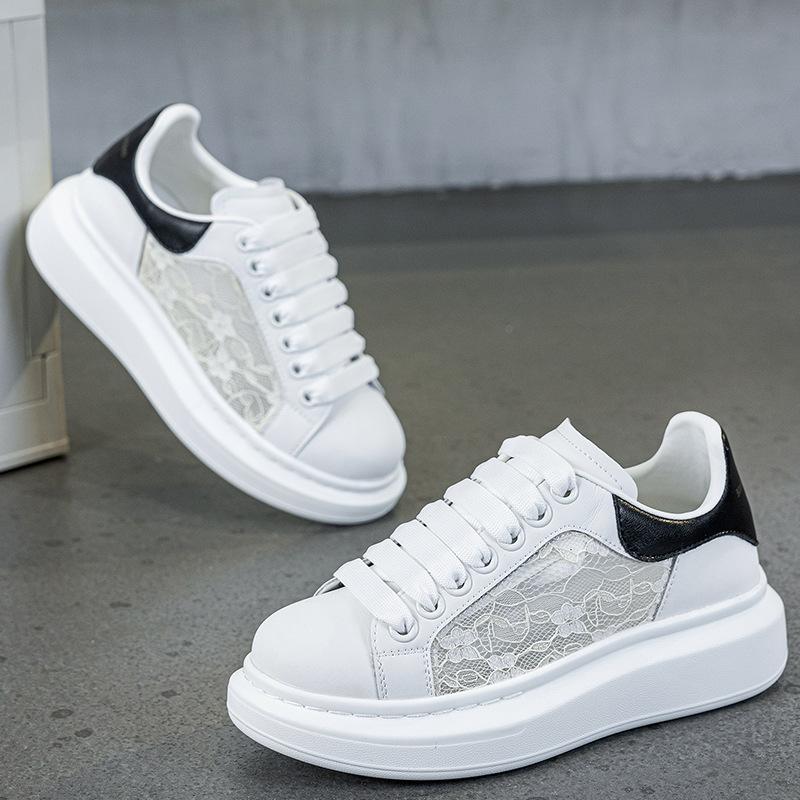 Nuove scarpe da ginnastica casual con plateau alla moda, leggere e versatili, stile ins estivo per donna