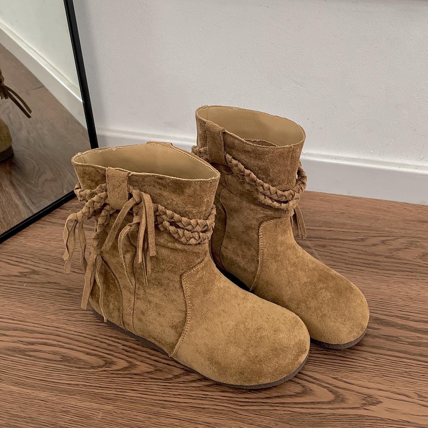 

Queen Fan Vintage Maillard Flat Bottom Inner Height Increasing Short Boots Women s 2025 New Autumn Skinny Pile Boots 40 хаки