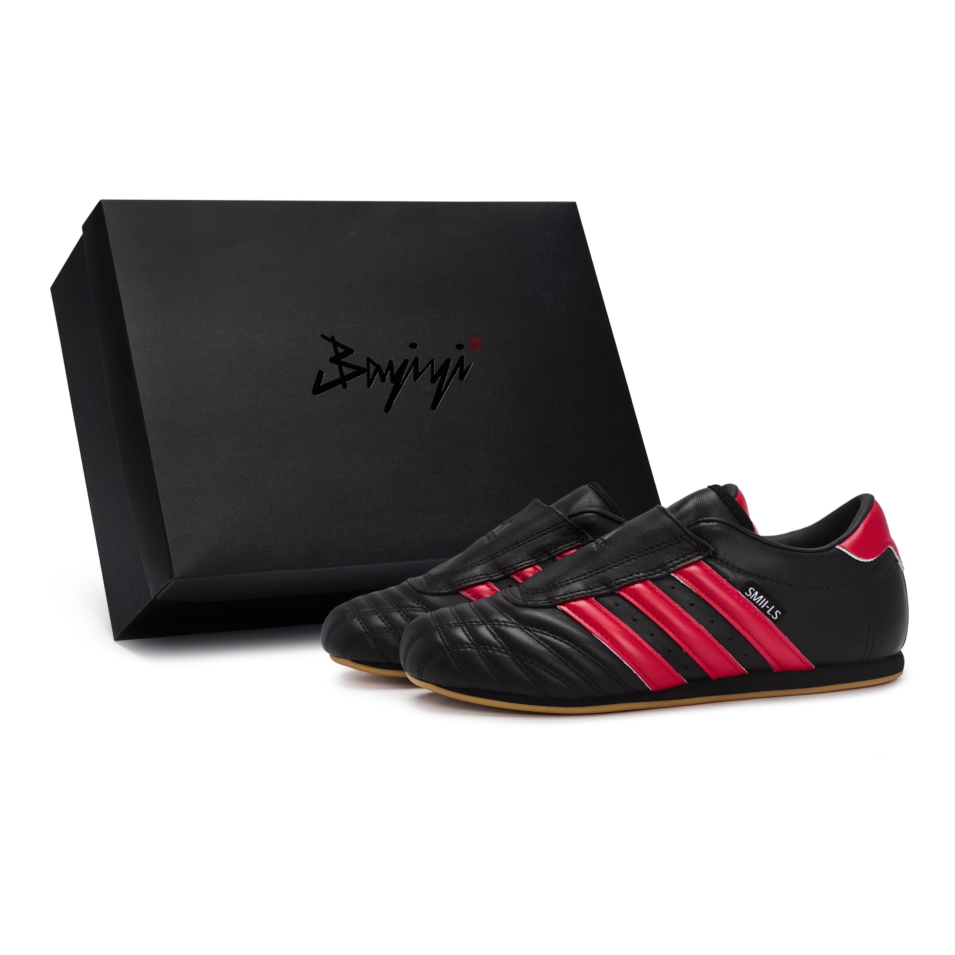 

Adidas Originals Taekwondo Training Shoes Women s Low top Red JQ4775(Team80-S-BOX) 35⅔
