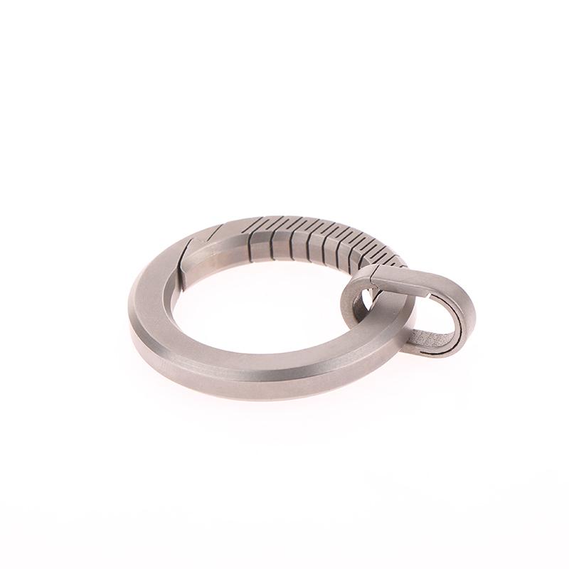 Titan Legierung Schlüsselbund Männer Schlüsselbund Multifunktions Schnalle Persönlichkeit