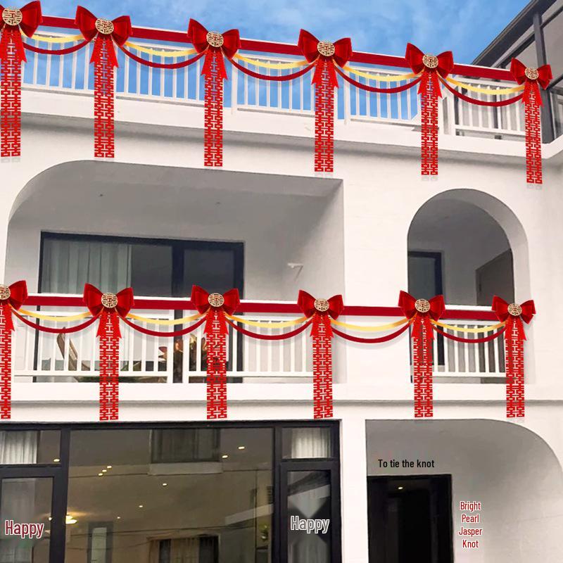 Ländliche Hochzeit Innenhof Balkon Zaun & Treppengeländer Girlanden Fahnen Dekor