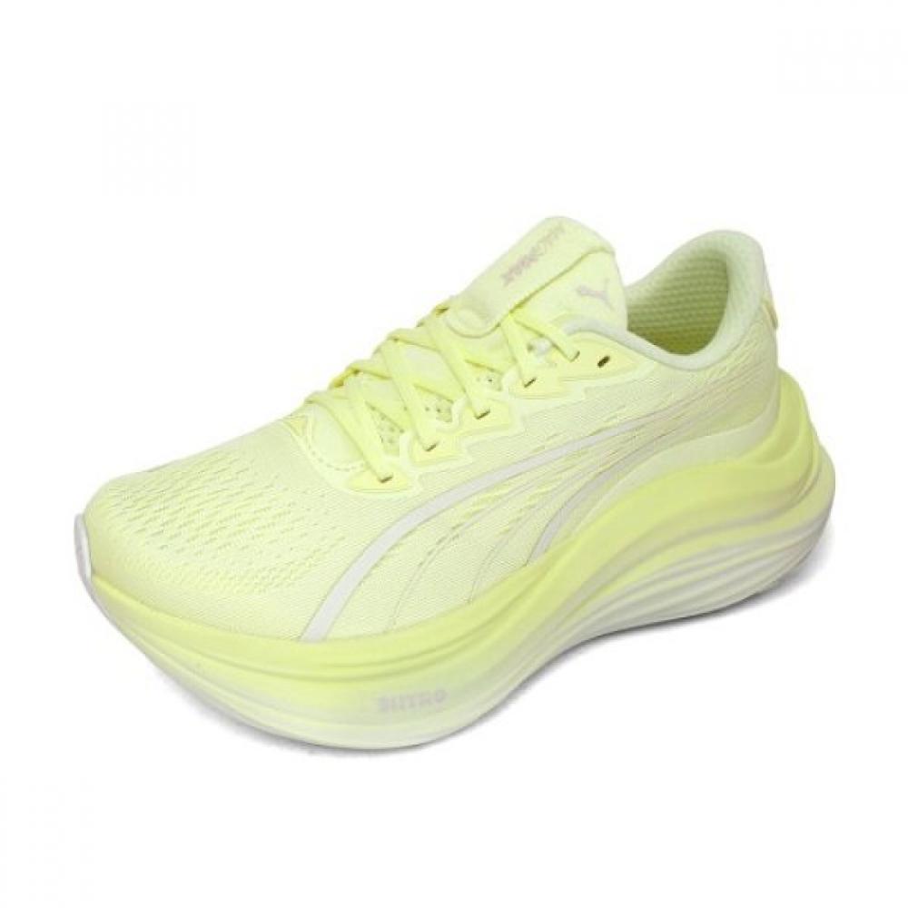 

Puma MagMax Nitro Running Shoes Marathon Max Cushion 310089 13 Model name:31008913/Size:235 mm (UK4.5)