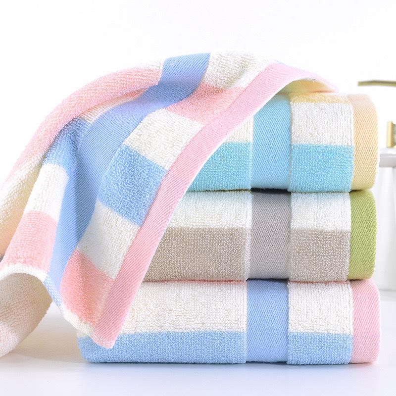 Thickened plaid soft towel Pure cotton strong water absorption Household hotel bath towel Plaid pattern does not lose hair and does not fade