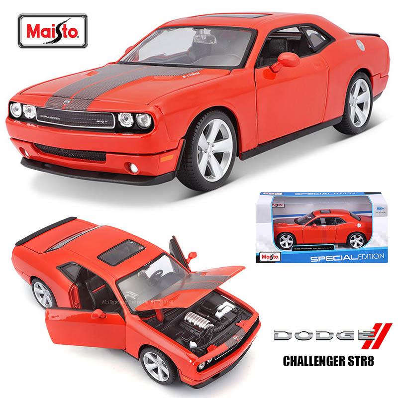 

Maisto 1:24 2008 DODGE CHALLENGER STR8 alloy car model die-casting static precision model collection gift toy tide play
