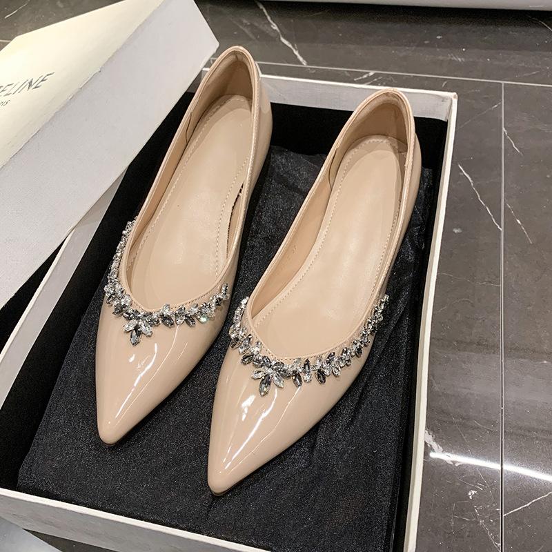 Rhinestone Pointed Flat Bottom Soft Sole Spring 2025 New Inner Height Increase Banquet Shallow Mouth Temperament Elegant Single Shoes