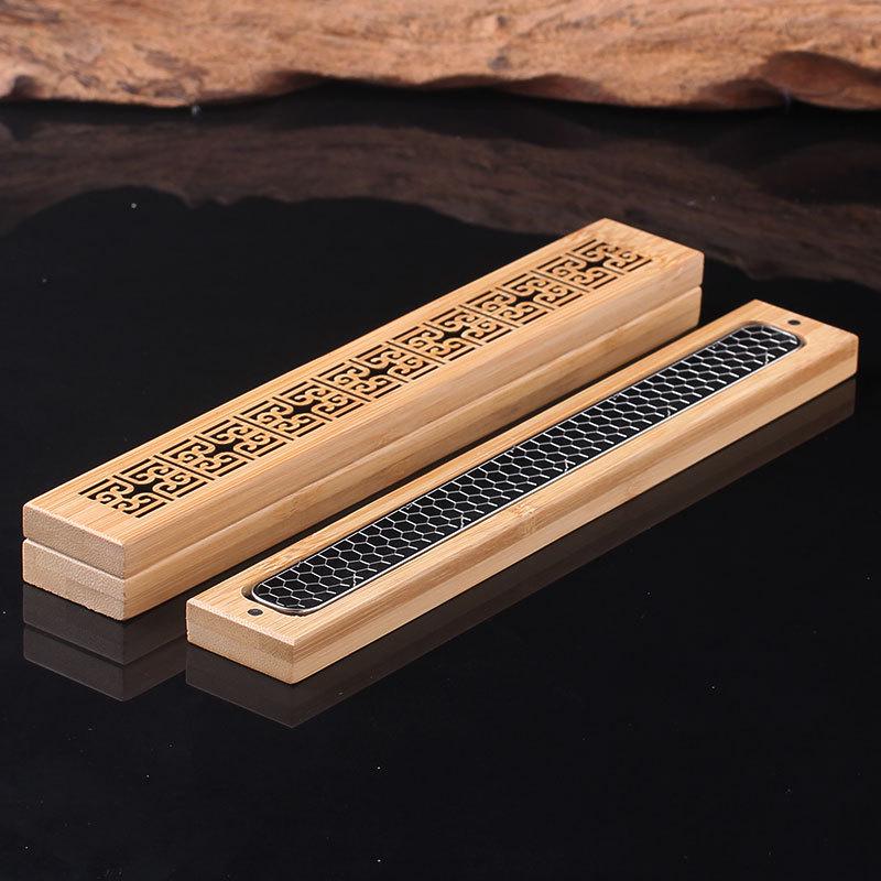 Nan Bamboo Carved Incense Stick Box and Agarwood Burner - Bamboo Hollowed-out Design for Home Use.