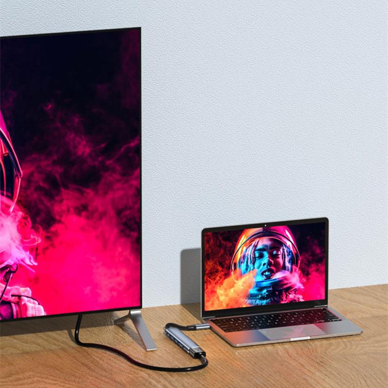 

USB-C Hub Adapter Type-C to 2xUSB +Type-C+3.5mm Jack+ PD 100W Dock Station As Shown A