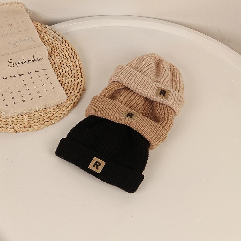 Solid Color Warm Knitting Children's Cap Autumn Winter R Letter Melon Caps for Baby Korean Casual Boys Girls Brimless Hat Beanie