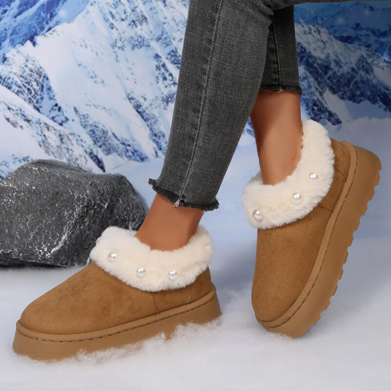 Non Slip Thick Bottom Furry Snow Boots Women 2025 Winter Chunky Platform Wedge Heel Plush Ankle Boots Fluffy Fur Pearl Shoes