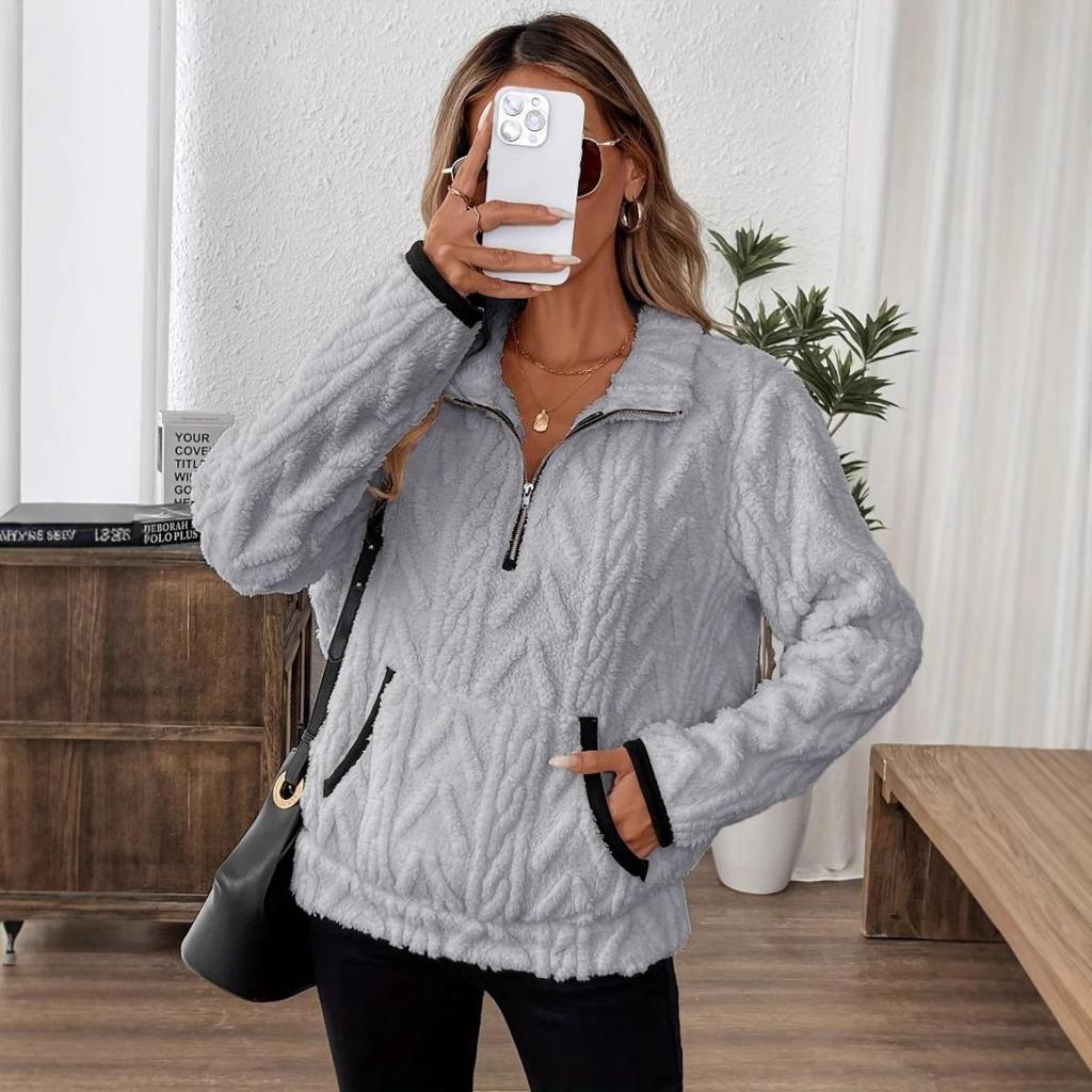 Autumn and Winter New Style Lapel Small Fragrant Jacquard Half Zipper Plush Pocket Short Hoodie