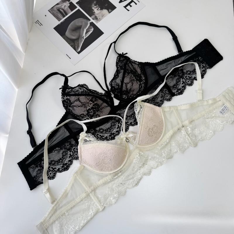 Sexy Underwear Bra Women Ultra-thin Bra Clothes French Lace Breathable Bralette Female Silk Comfort Bras and Thong Lingerie