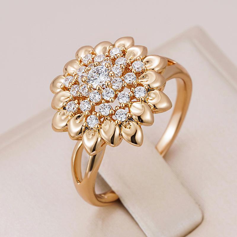 New  Rose Gold Flower Big Ring Fashion Creative Wedding Jewelry Natural Zircon Women Ring Unusual Vintage Jewelry