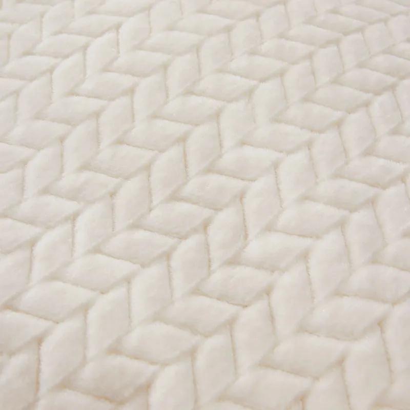 Double Layered Thickened Coral Fleece Blanket Spring Striped Seasonal Air Conditioning Thin Blankets Car Travel Nap Blanket