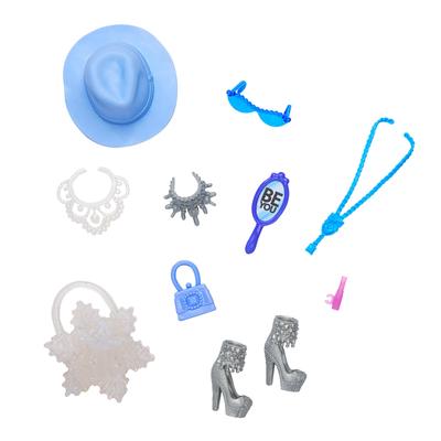 Barbie Fashion Pack Outing Style Accessory Set, Dress-Up Doll House Accessory Set for Pretend Play, Ages 3 and Up, Multicolor, HWV75