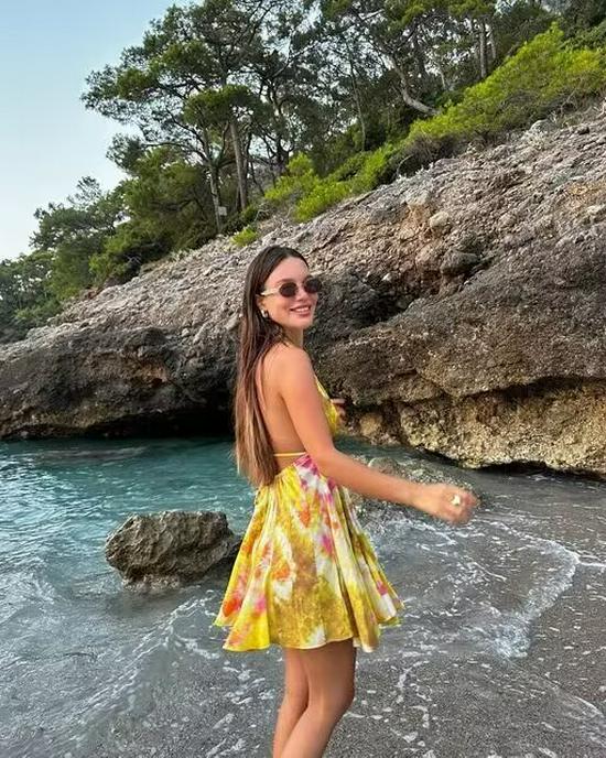 Summer 2025 European & American Women's Print Halter Dress