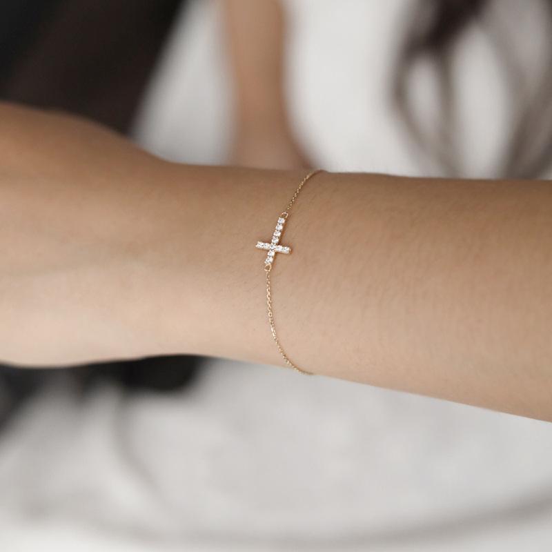 

Timeless Classic Inlaid Zircon Cross 925 Sterling Silver 14K Gold Plated Thin Bracelet for Women Party Jewelry Gifts