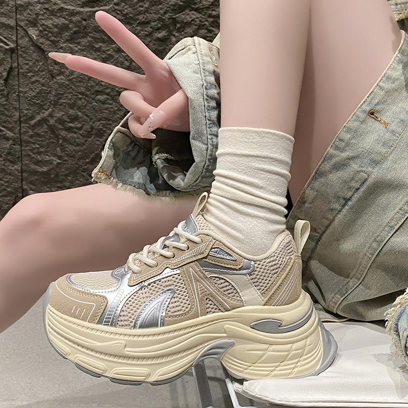 Korean Version of Niche Mesh Breathable Dad Shoes for Women 2025 Spring New Thick-soled Lightweight Casual Sports Running Shoes Tide