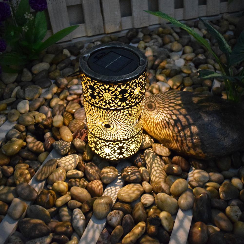 Solar Powered Retro Hanging Lantern Iron Hollow Hanging Lights 120mAh Aesthetic Projection Lamp for Patio Yard Backyard
