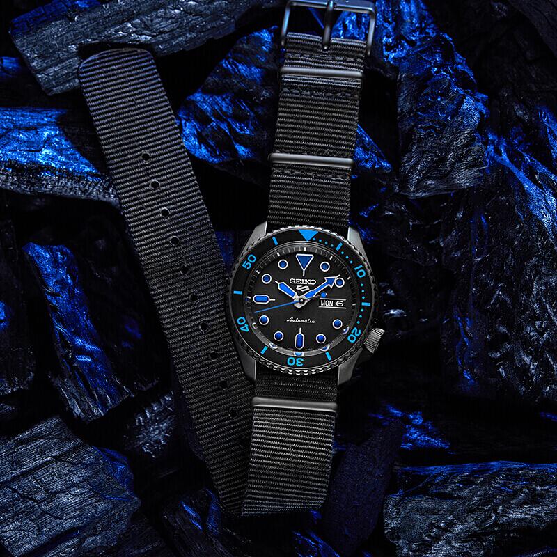 SEIKO 5 Sports SRPD81K1 SRPD81K1