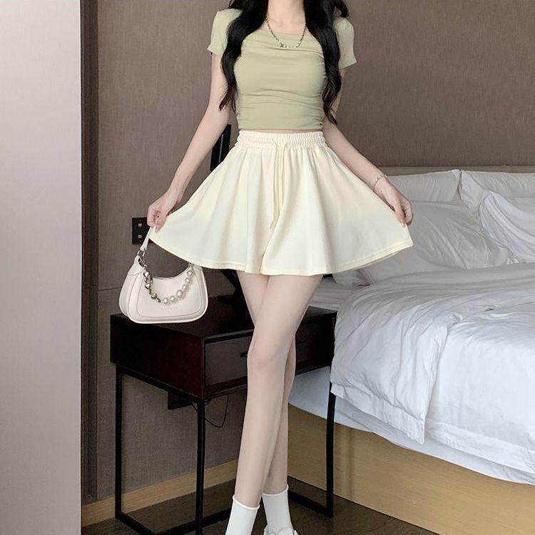 

Korean Style High Street Pleated Skort - Women s Summer High Waist Slimming 4-Point Skirt with Hip Covering Casual Wide Leg Pants S (80-95 jin)