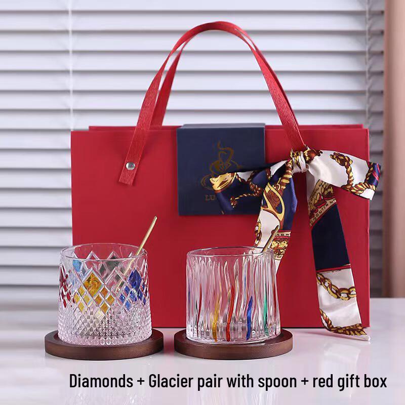 WA Painted Rotating Glass Tumbler Gift Set