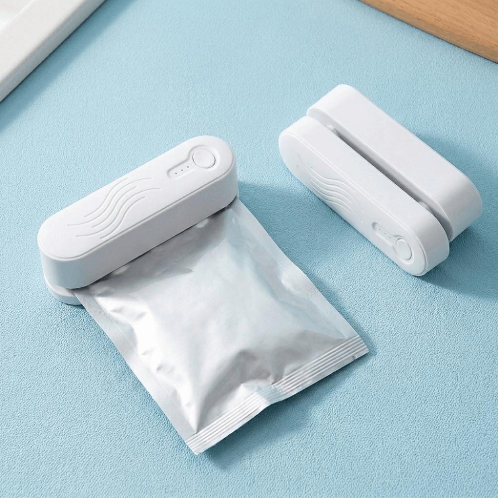 Mini Food Packaging Bag Sealer USB Charging Heat Sealer Plastic Bags Sealer Food Storage