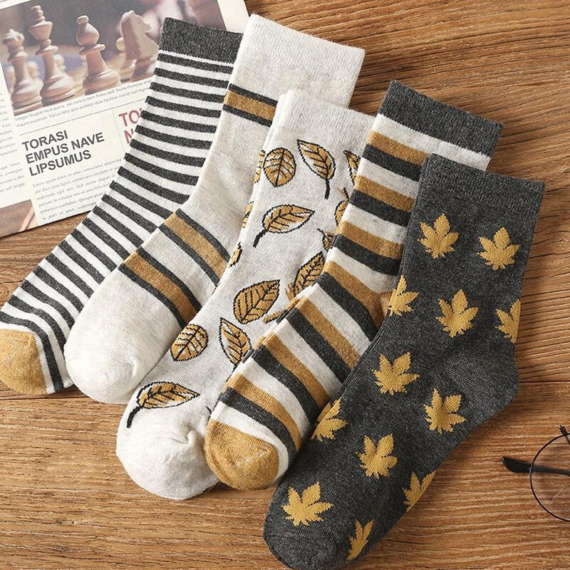 [5-Pair Set] Forena Striped Maple Leaf Medium Socks 5-piece set