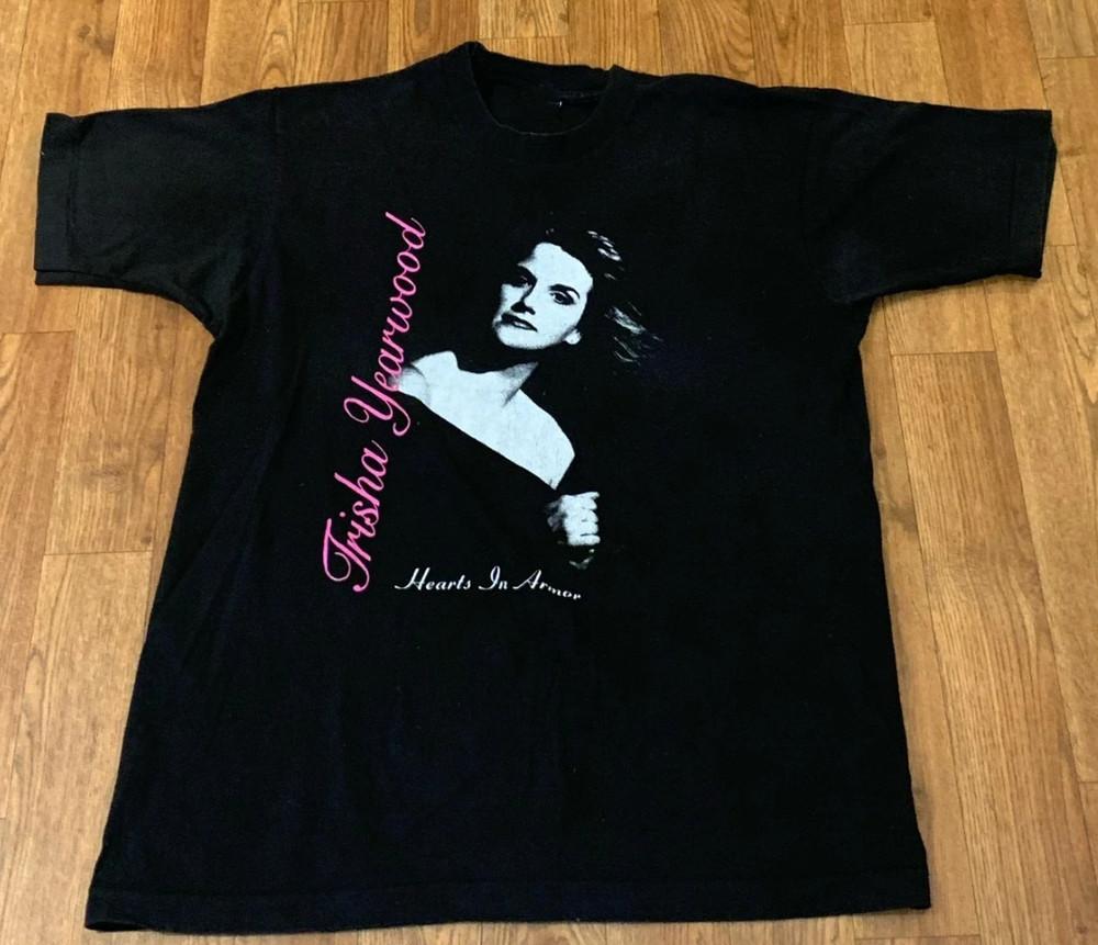 Vintage Hearts In Armon Trisha Yearwood Shirt Classic Black S-234XL 1H0185 Unisex T-Shirt XL