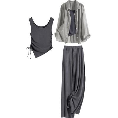 Abiti e completi – Completi con pantaloni