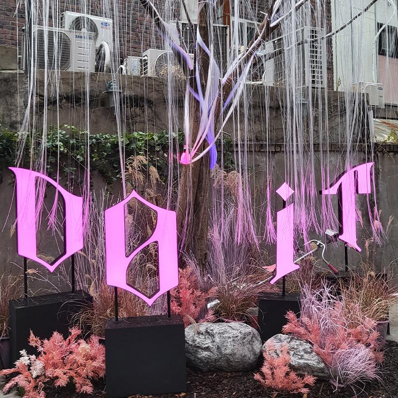 Stray Kids ‘DO IT’ Pop-Up Official Merchandise