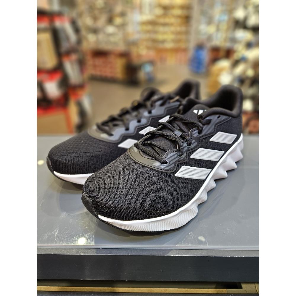 

Мужские кроссовки adidas Switch Move ADIDAS SWITCH MOVE ID5253 CBBLACK FTWHT GRESIX