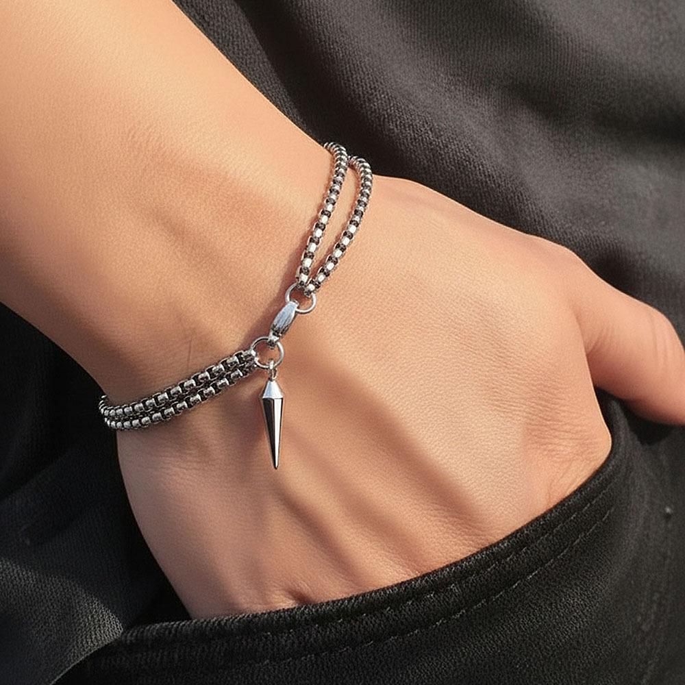 Punk Stainless Steel Rivet Pendant Bracelets for Men Boys Hiphop Classic Waterproof Bracelets Daily Commute Jewelry Accessories