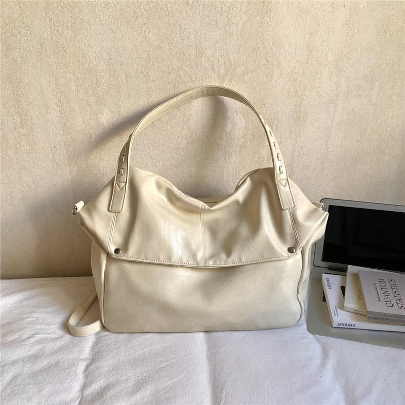 Glossy Faux Leather Hobo Bag Women Fashion Shoulder Bag With Adjustable Strap Soft Texture Handbag Everyday Use