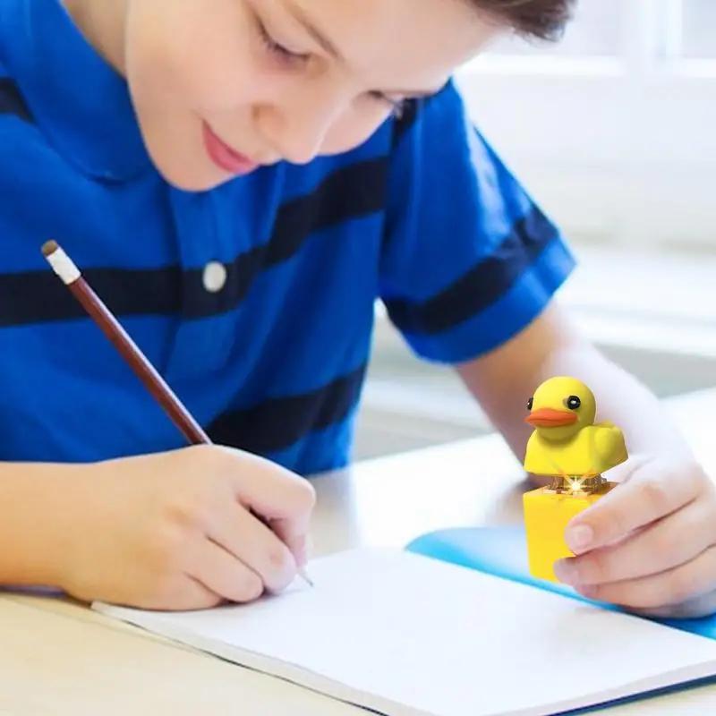 Duckling Quack Fidgety Toy Duck Keyboard Keycap Regulator Rattle Button Sound Keychain Decorative Ornament