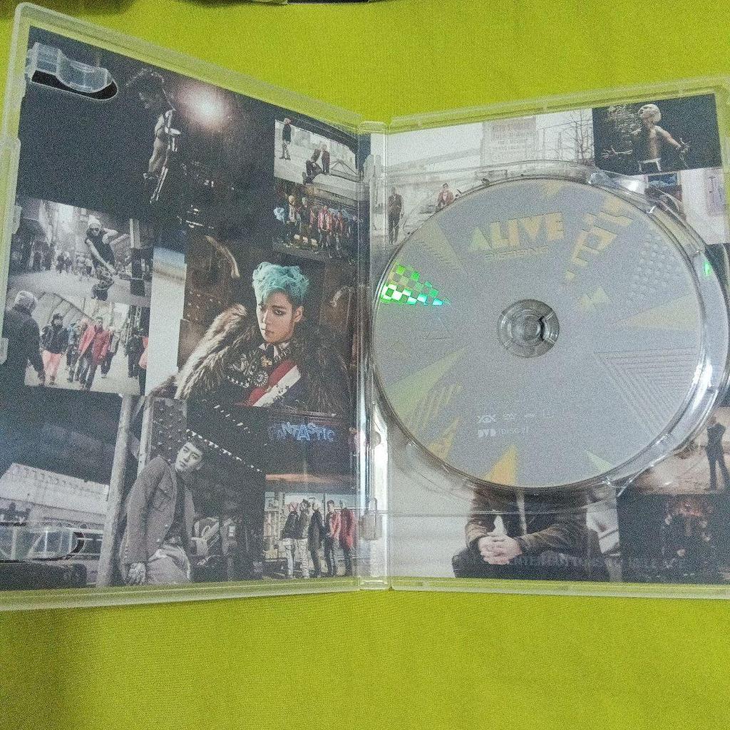 [USED] BIGBANG ALIVE First Press Limited Edition CD x 2DVD with Photobook