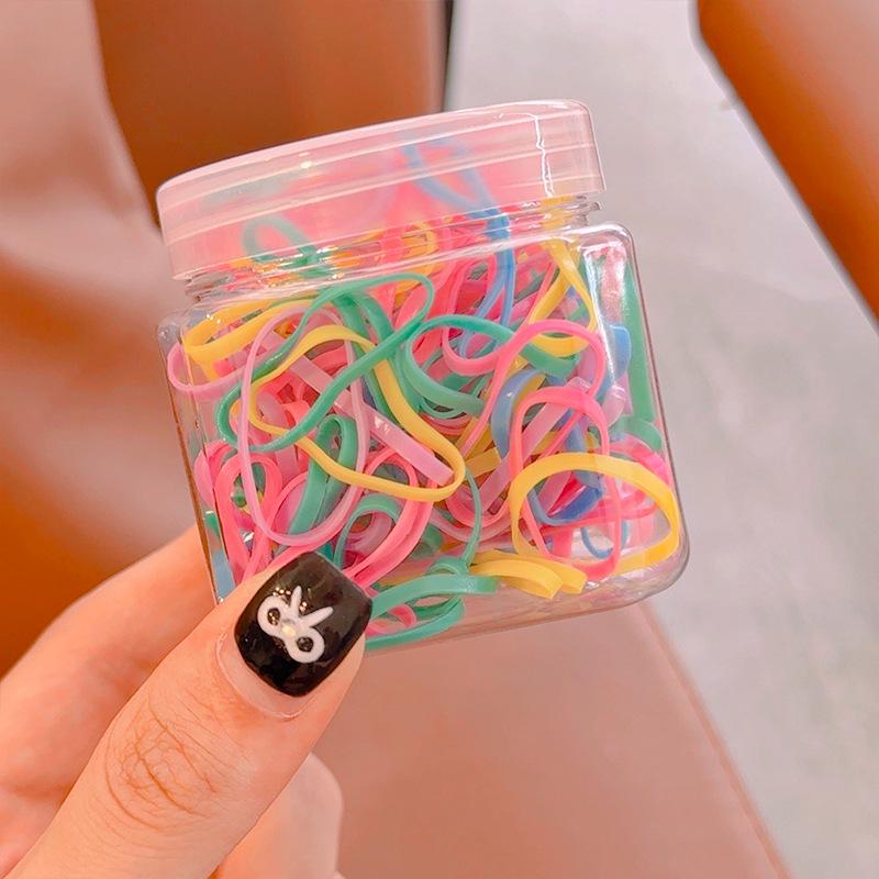 Jarred Rubber Hair Bands: No-Damage, Strong, and Unbreakable Hair Ties