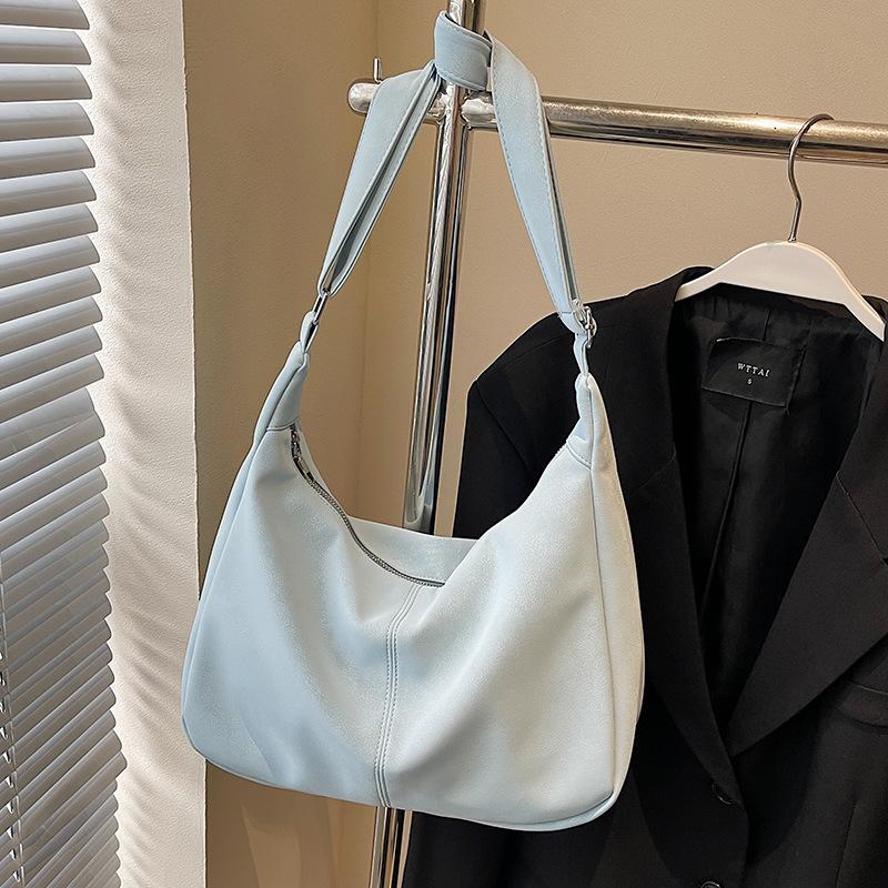 

Новая нишевая кремовая сумка-тоут в корейском стиле, мягкая и восковая, повседневная, универсальная, для студентов, большая вместимость, сумка-мессенджер, женская