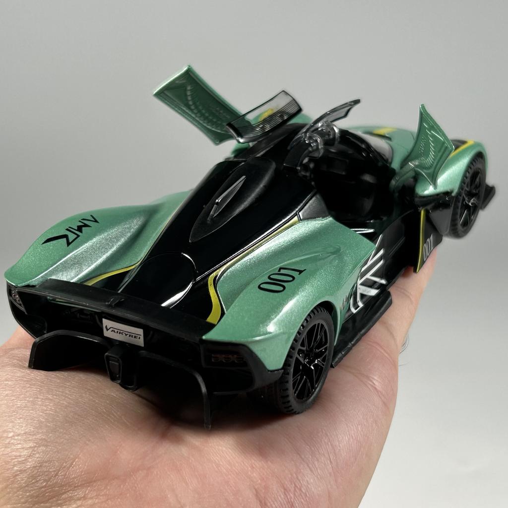1/32 Aston Martin Valkyrie Supercar Alloy Metal Diecast Model Car Collectibles Boy’s Birthday Gift Home Trendy Ornaments & Gift