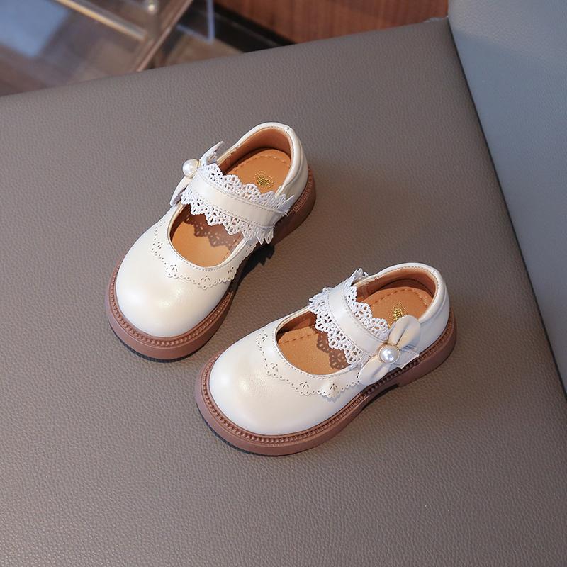 Flickor Läderskor Halkfria Mjuka Sulor Barn Prinsessskor Spets Söta Pärlor 2025 Nya Barn Ballerinaskor Runda Tår Söta Rosetter