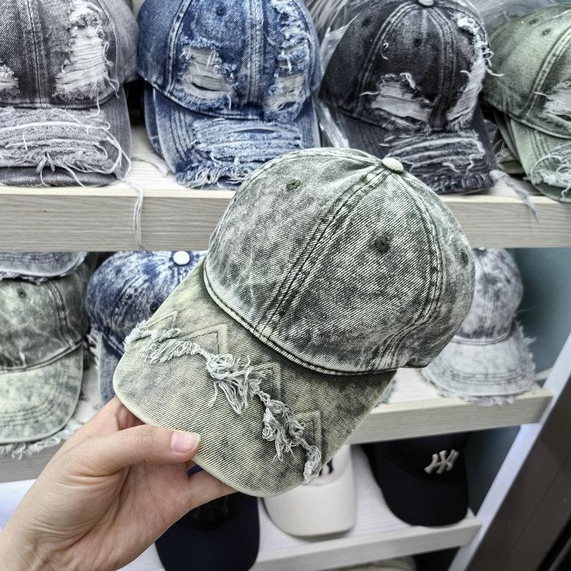 Washed and Broken Tie-dyed Denim Baseball Cap Men's Old Fashion Young Couple Versatile Face Small Casual Cap