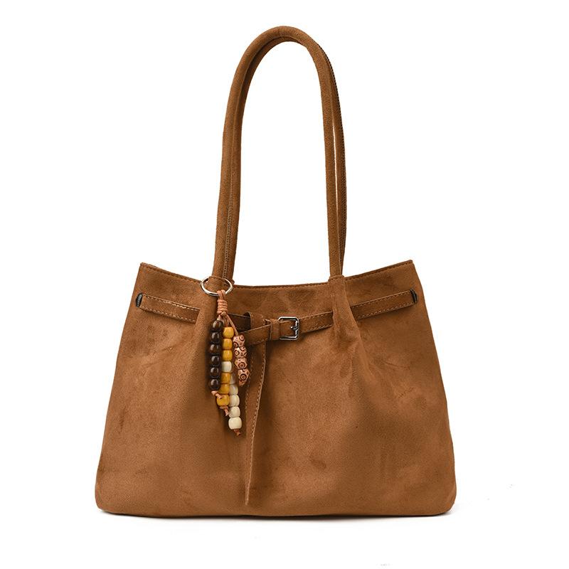 Retro high-value underarm bag women's 2025 new large-capacity suede tote bag simple shoulder commuter bag