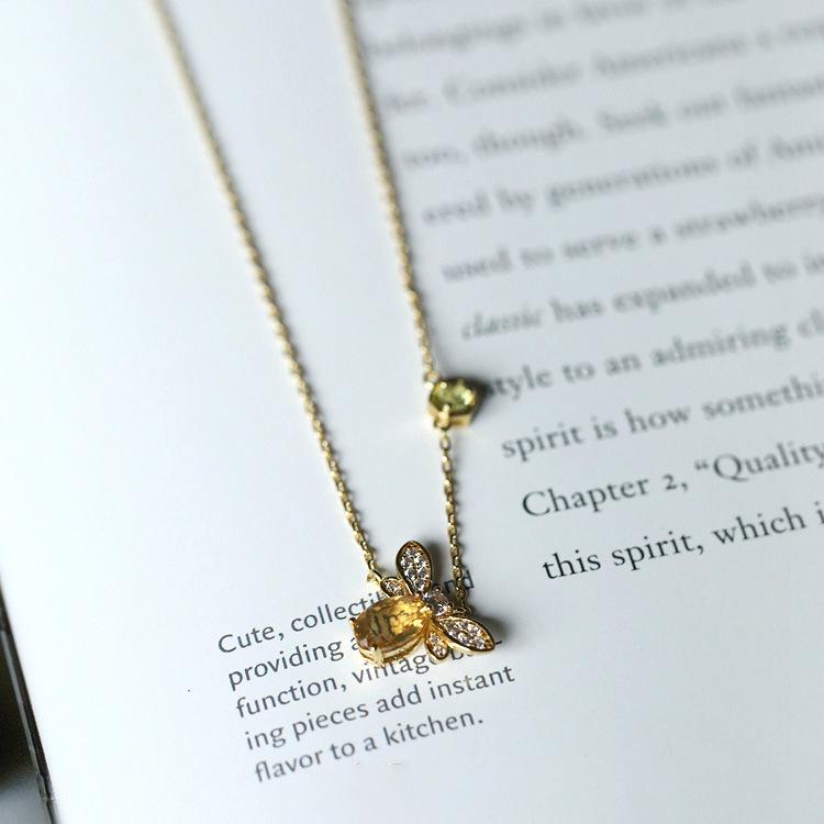 Bee Pendant Necklace: Creative, Gold-Plated s925 Sterling Silver Clavicle Chain for Women