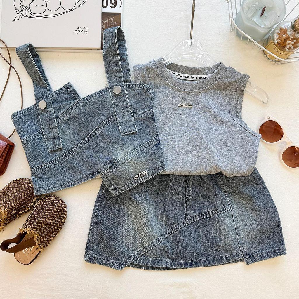 Mädchen Sommer 2026 Patchwork Denim Latzhosen Set: Rock mit elastischem Bund & Trendiges Dreiteiler-Outfit