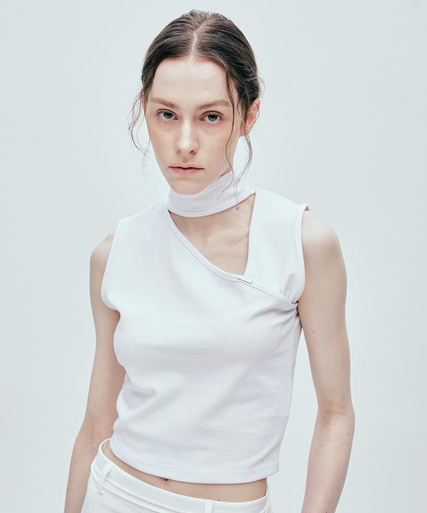 SSY Bermuda Back String Halter Neck White