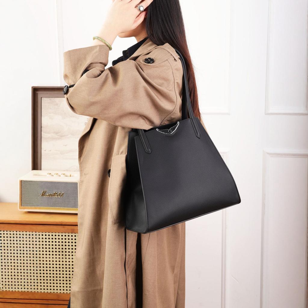 New Large Capacity Tote Bag for Women Single Shoulder Handheld Simple Commuter Bag