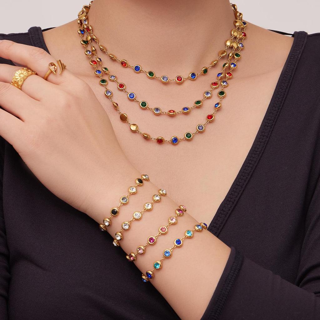 Elegantes Armband- und Halskettenset aus 5A-Zirkonia-Edelstahl mit farbigen Diamantquasten-Ohrringen
