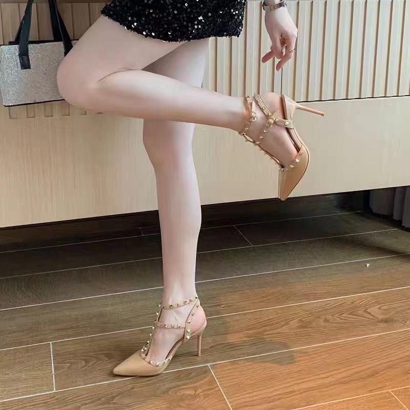 Pointed High Heels Women's Thin Heels Spring 2025 New 42 Large Size Niche Sandals Women's Bag Head Rivets Versatile