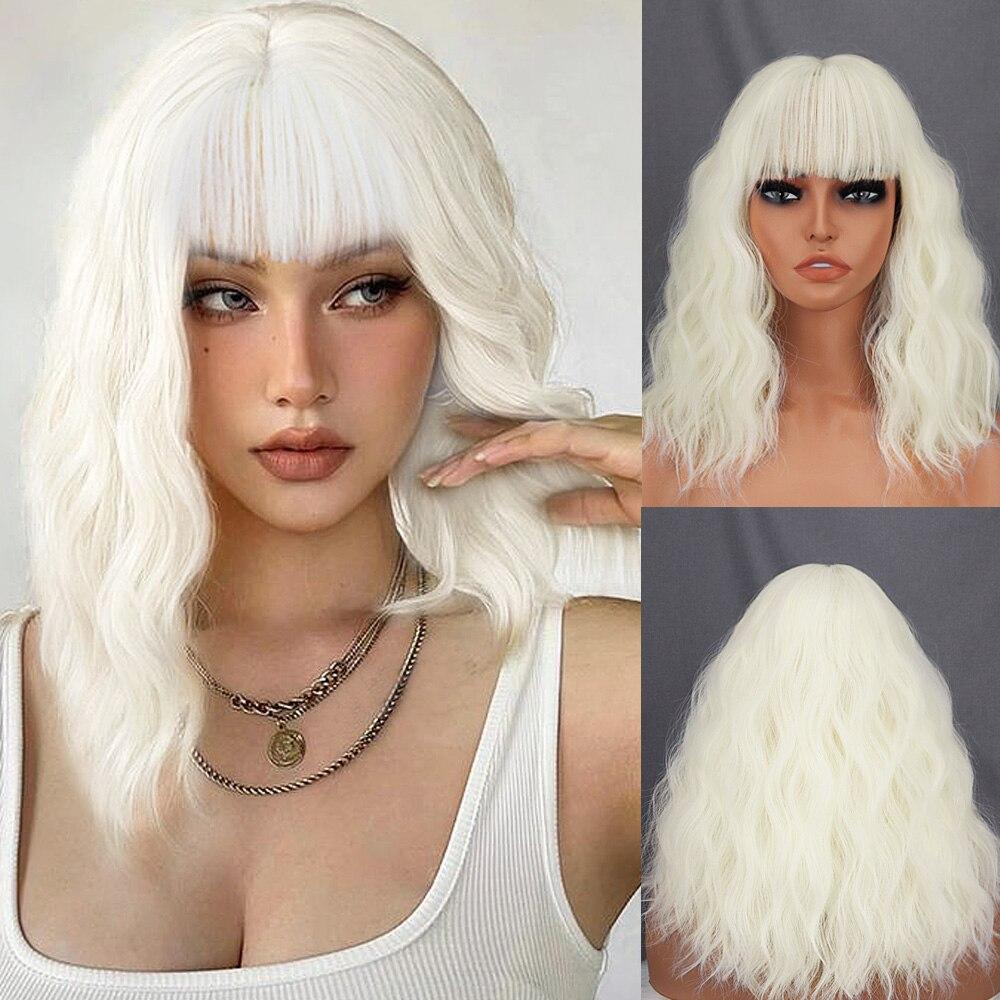 MISS WIG Parrucca ondulata corta di colore marrone naturale con frangia Fibra sintetica Lunghezza spalla Moda donna Cosplay Capelli da indossare ogni giorno