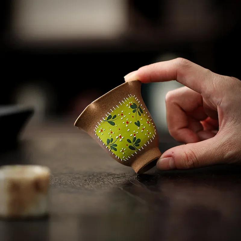 Light Luxury and Ancient Rock Mud Flower-mouth Cup, Chinese Creative Hand-painted Yellow Chrysanthemum Tasting, Personal Tea Cup